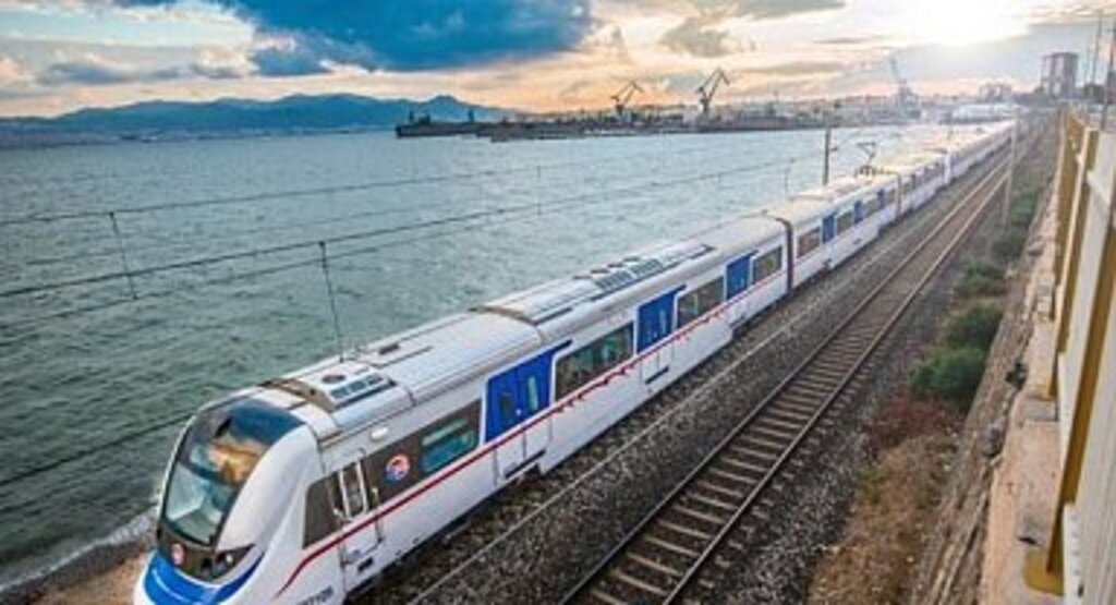 DEMİRYOLUNDA REKORLARLA DOLU BİR YILI GERİDE BIRAKTIK