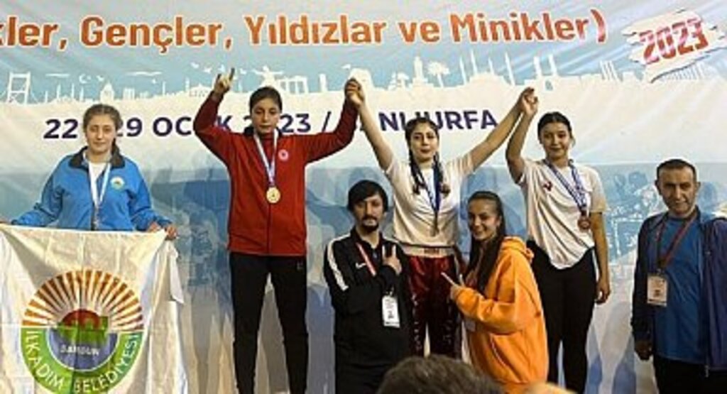KİCK BOKS TÜRKİYE ŞAMPİYONASINA SAMSUN DAMGASI