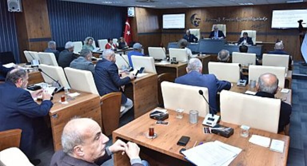 Tekkeköy Belediye Meclisi depremzedeler için tek yürek