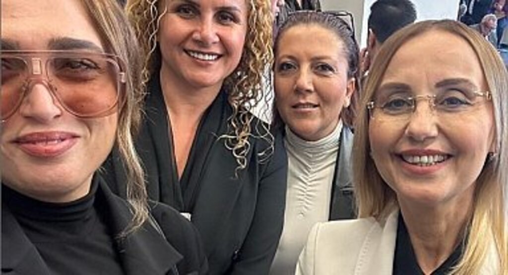 CHP'nin Güçlü Kadınlarından Av. Gülay Deveci Aday Adaylığı Başvurusunu Yaptı