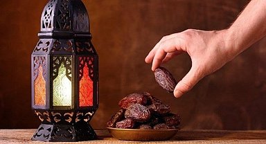 Oruç insanın bedenine ve ruhuna hizmet eder