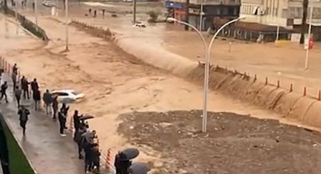 Şanlıurfa ve Adıyaman Sel Felaketinde Can Kaybı 14'e Yükseldi