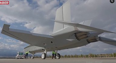 Türkiye'nin Gururu 5. Nesil Milli Muharip Savaş Uçağı Piste Çıktı
