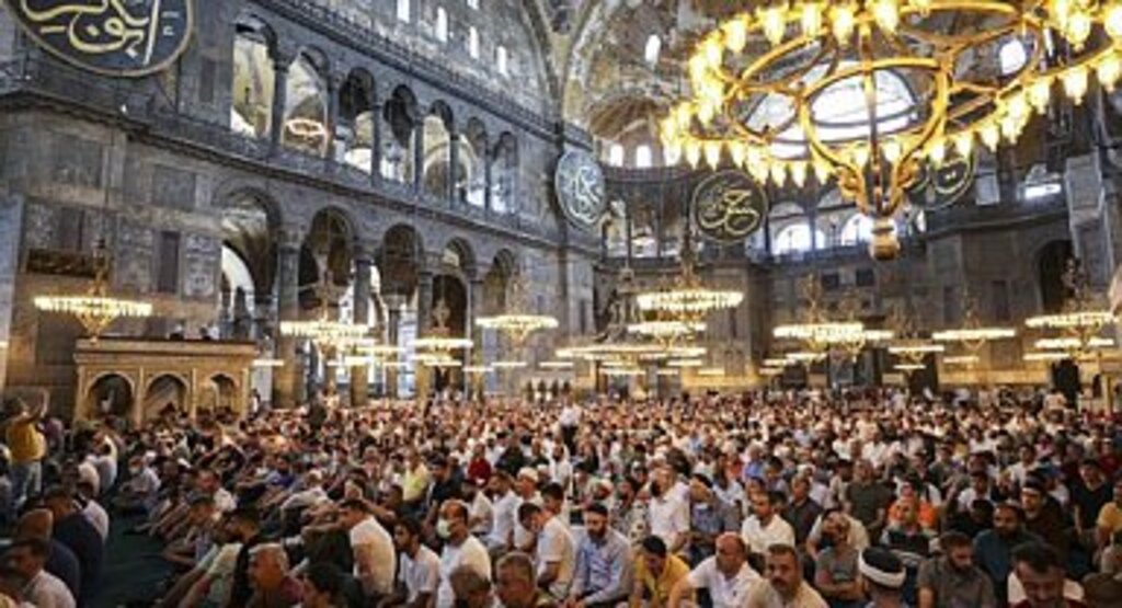 Af Kapılarının Açıldığı Kadir Gecesi Yarın Gece İdrak Edilecek