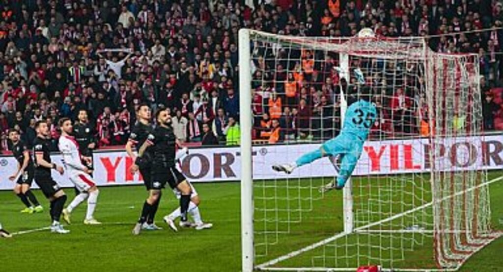 Samsunspor Süper Lige Koşuyor