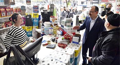 Ticaret Bakanı Muş, Samsun'da AK Parti teşkilat mensuplarıyla buluştu