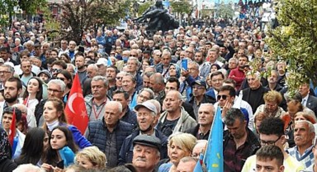 Akşener, Edirne'de Patates, Soğan dedi oy istedi