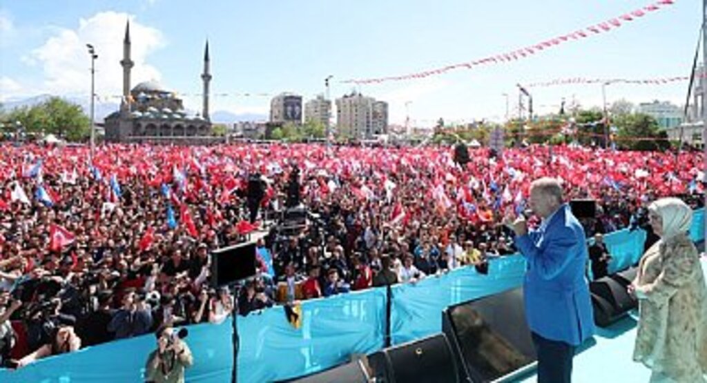 Cumhurbaşkanı Erdoğan'dan küçük esnafa müjde, Prim gün sayısı düşüyor