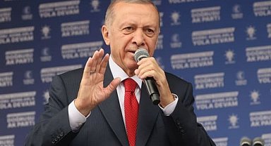 Cumhurbaşkanı Erdoğan: Depremzede kardeşlerimizi kötülük furyasına teslim etmeyeceğiz