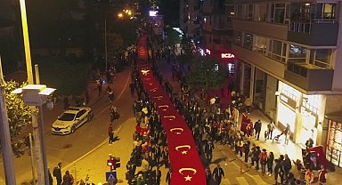 Fener Alayı ve Gençlik Festivali Yürüyüşü Coşkuyla Gerçekleşti