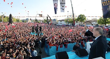 Gabar'da günlük 100 bin varillik petrol bulduk