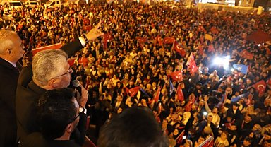 Samsun Meydanları Zafer Coşkusuyla Doldu Taştı