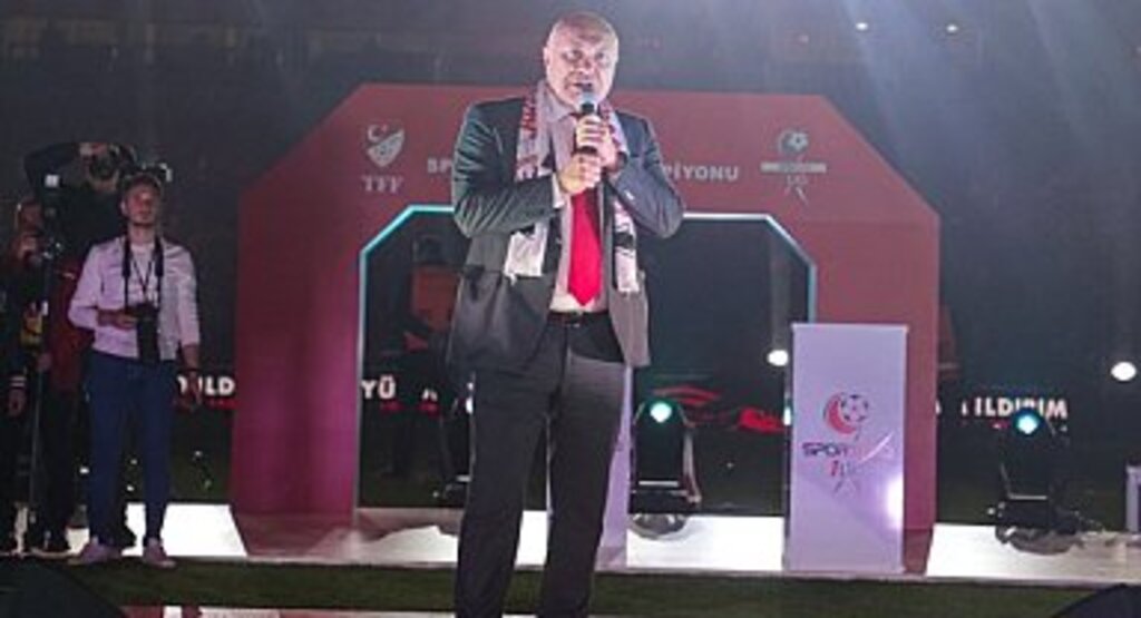 Samsunspor Coşkulu Törenle şampiyonluk Kupasını Aldı