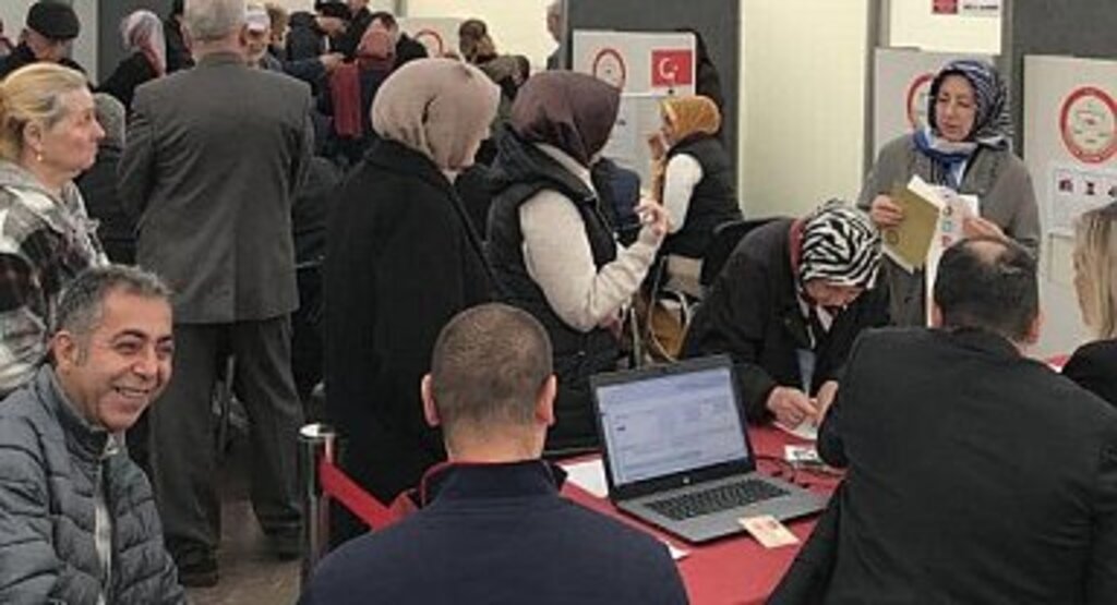 YSK, yurt dışında kullanılan oy sayısını açıkladı