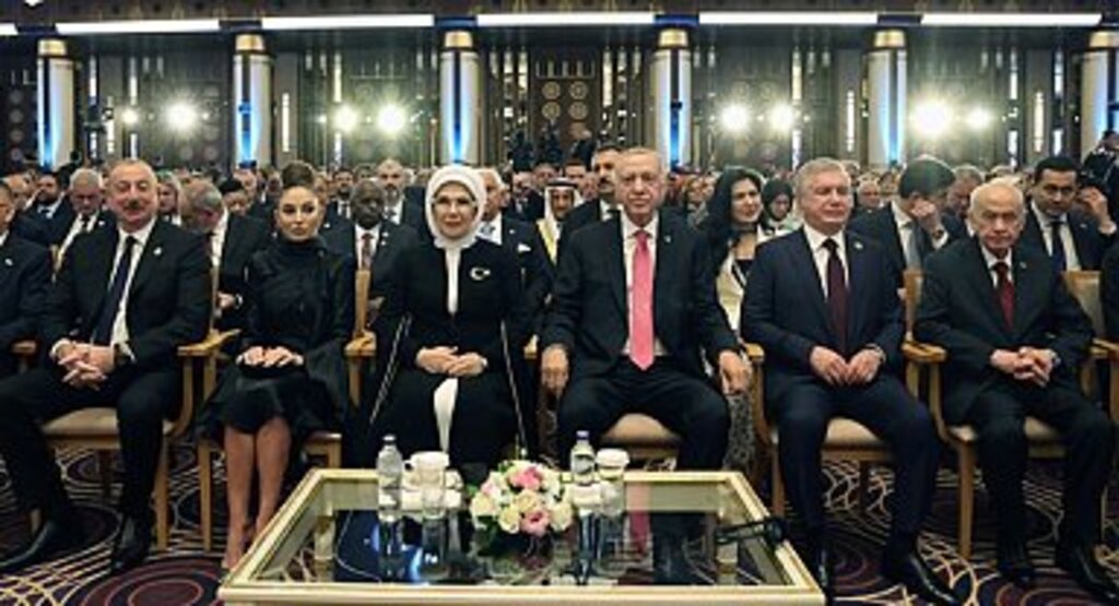 Cumhurbaşkanı Erdoğan, Milletimize ne söz verdiysek tek tek yerine getireceğiz
