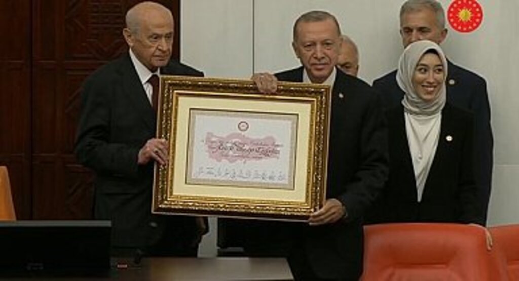 Cumhurun Reisi Yemin Etti