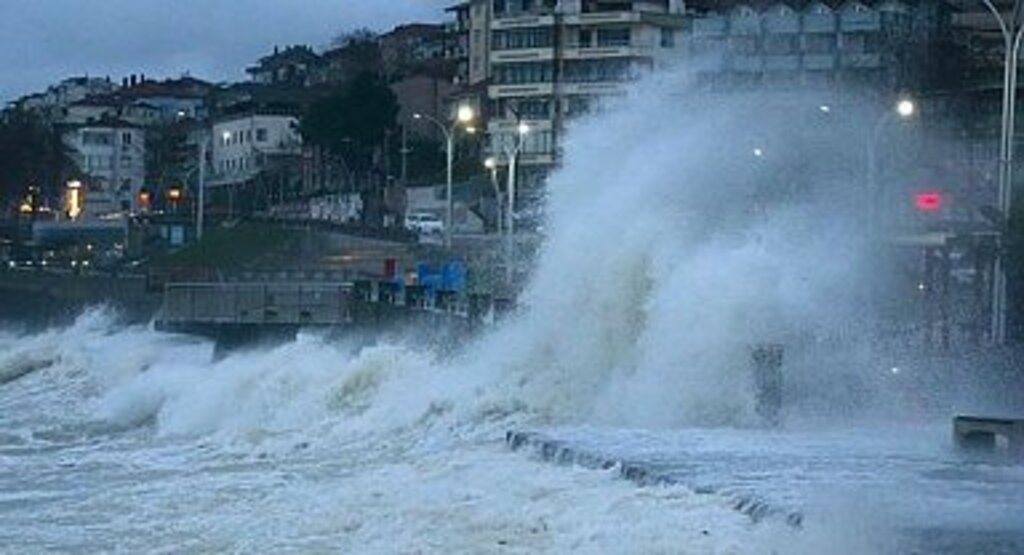 AFAD'tan Samsun İçin Sel, fırtına ve dolu uyarısı