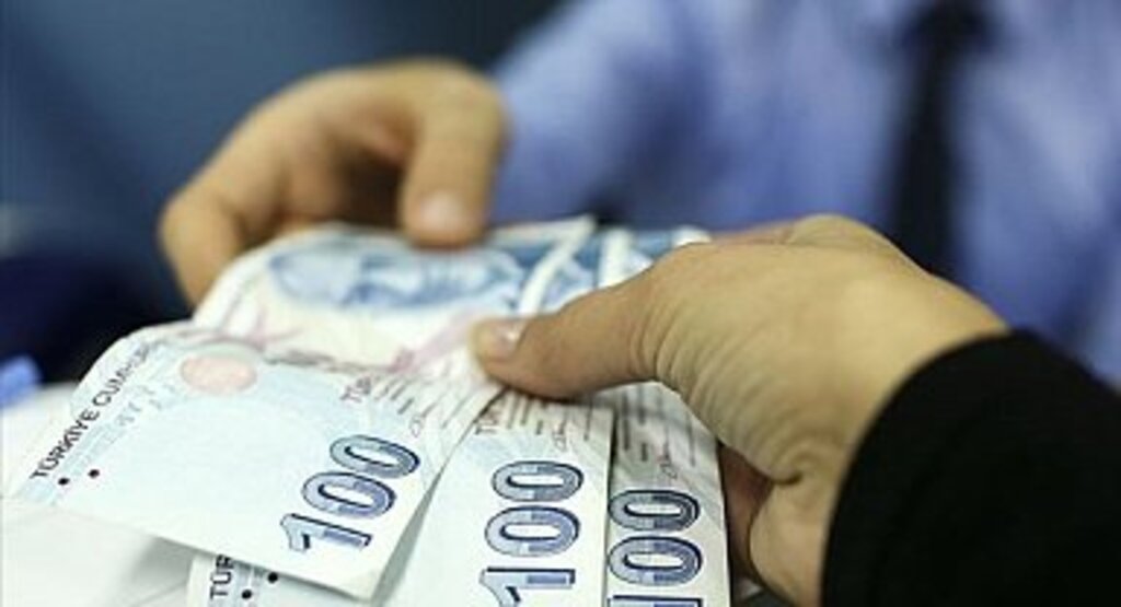 Bahçeli'nin Emekliye Seyyanen Zam Talebine Ak Parti'den Açıklama Geldi