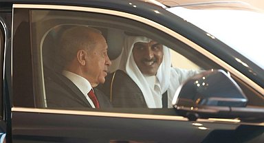 Cumhurbaşkanı Erdoğan, Katar’da resmî törenle karşılandı