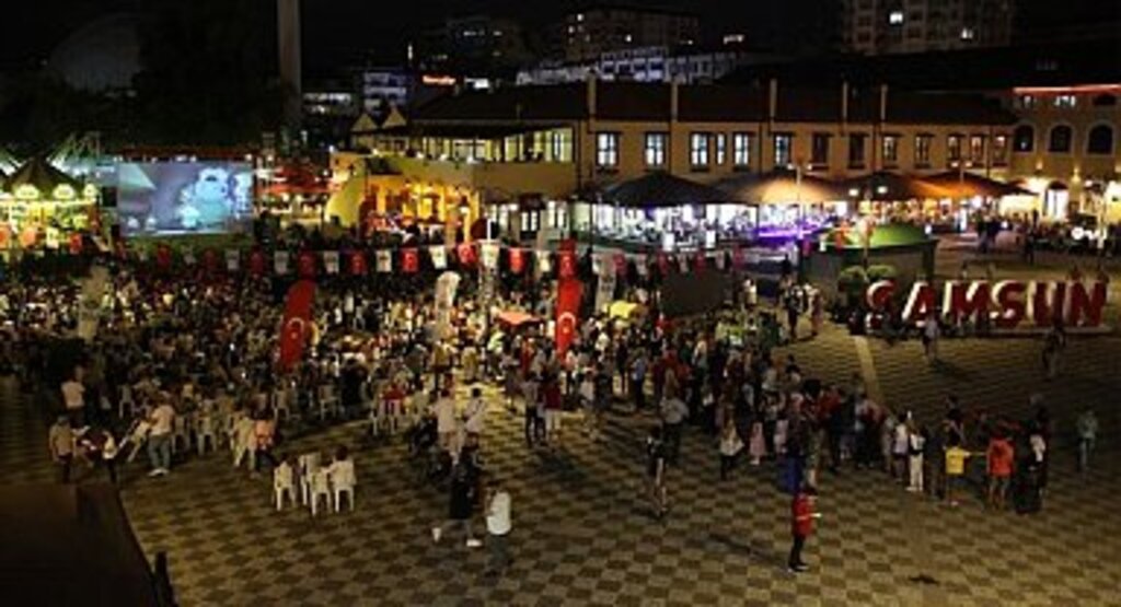 İLKADIM AÇIK HAVA FİLM FESTİVALİ BAŞLIYOR