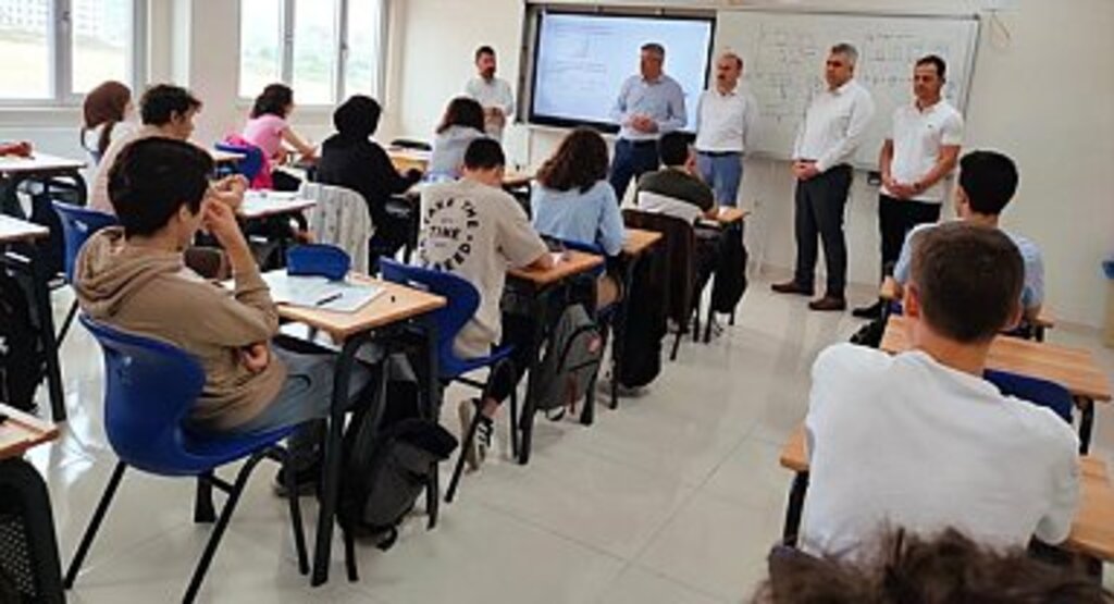 Samsun'da öğrencilere ücretsiz matematik ve ingilizce kursu 