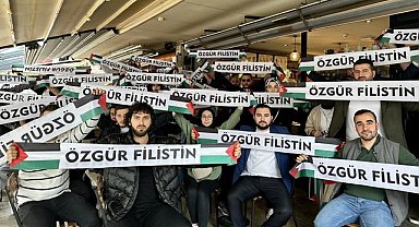 AK Parti Gençlik Kolları Türkiye Geleninde Starbucks Eylemi Gerçekleştirdi