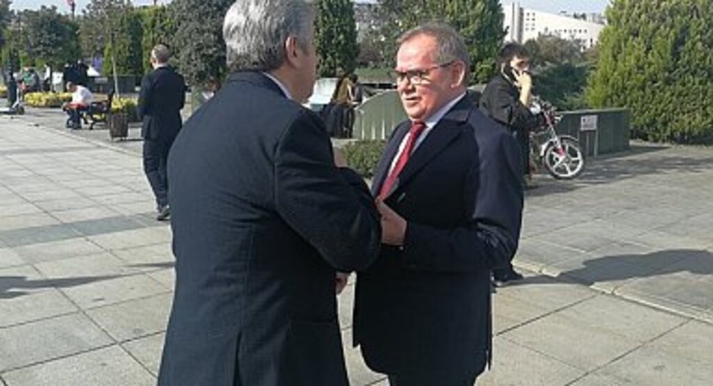 Başkan Demir ile CHP Milletvekili Çan Vatandaşların Önünde Tartıştı