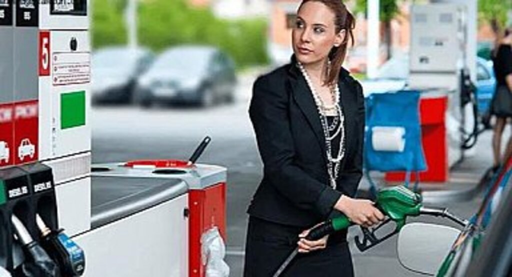 Benzine 2 lira 7 kuruş indirim