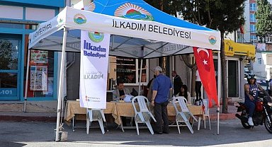 İlkadım Belediyesi Hizmet Çadırı İle Mahallelinin Sorunlarına Çözüm Arıyor