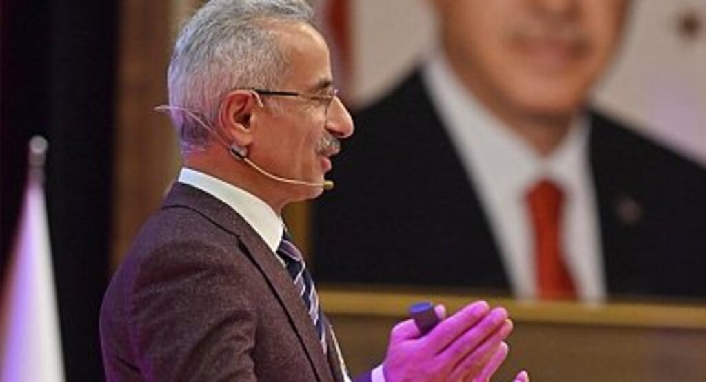 ÖĞRENCİLERE ÜCRETSİZ 10 GB İNTERNET TARİHİ BELLİ OLDU