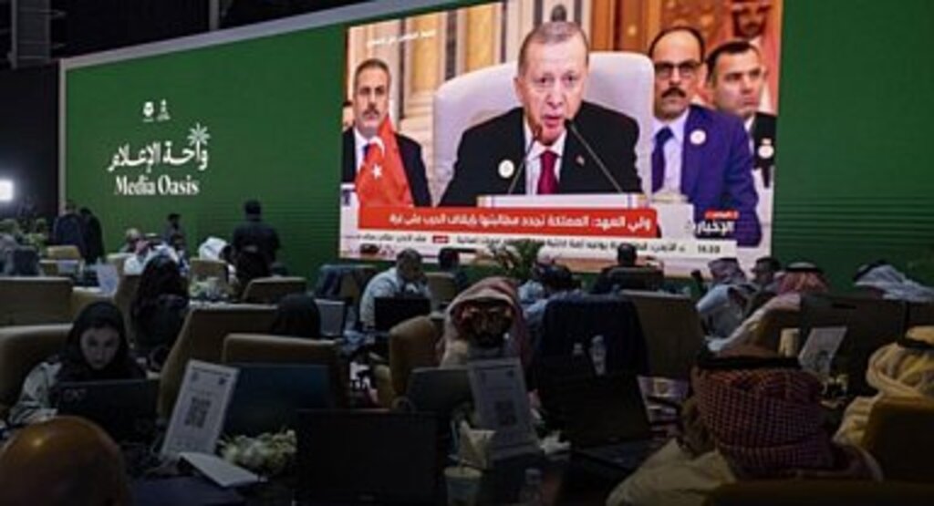 Cumhurbaşkanı Erdoğan: Vatanlarını Savunanlar ile İşgalcileri Aynı Kefeye Koyamayız