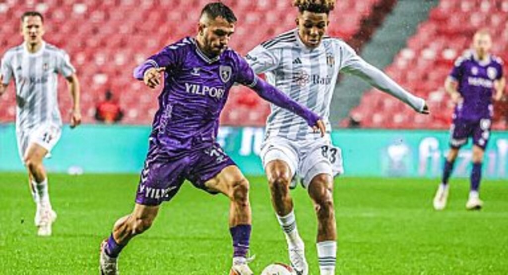 Samsunspor Beşiktaş'a 3 Puanı Hediye Etti