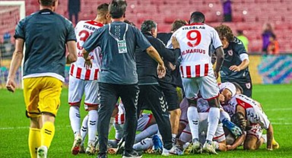 Samsunspor Uzatmalarda Galibiyetle Tanıştı