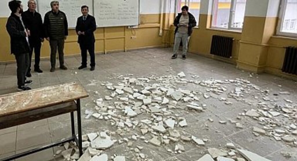 CHP'li Çan'dan Yaralı Öğrencilere Geçmiş Olsun Ziyareti