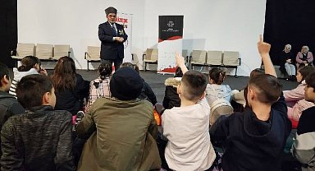 Samsunlu Öğrenciler Tarihini Müzelerde Öğreniyor