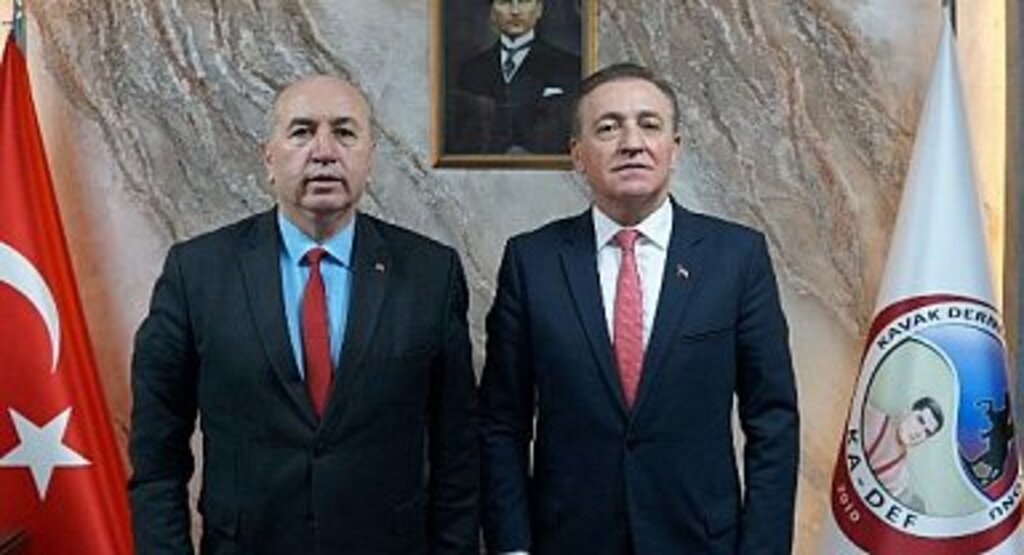 Cevat Öncü’nün Hedefi Büyükşehir mi Milletvekilliği mi