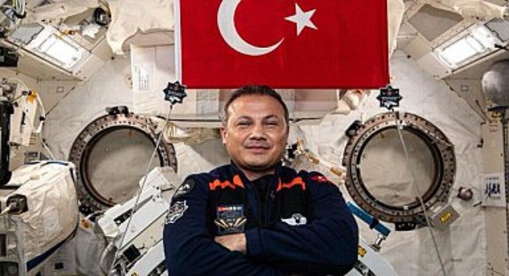 Gezeravcı’nın uzay yolculuğu sona eriyor