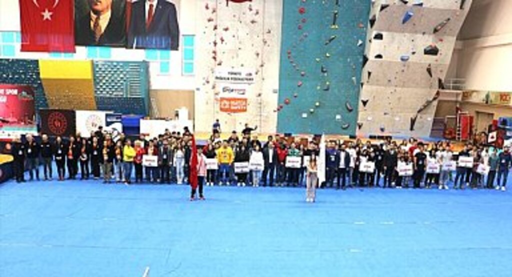 Spor Tırmanış Küçükler, Gençler Lider Türkiye Şampiyonası Samsun'da başladı