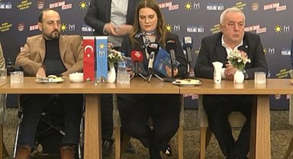 Tüfekci: 23 Yıldır İnandıkları Yolda Yürüyenler Samsun'a Ne Verdi