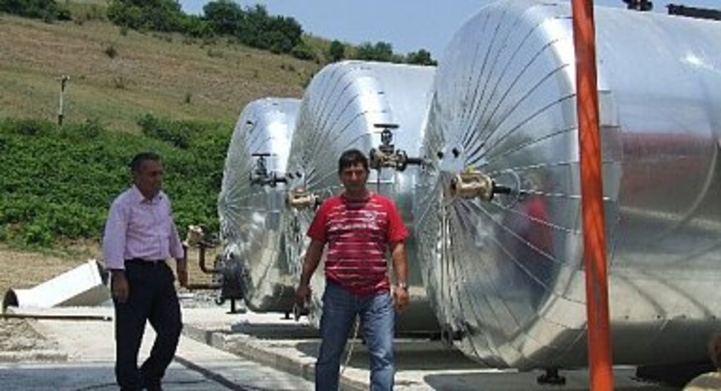 ADEM BEKTAŞ: ATAKUMLULARIN AKLIYLA DALGA GEÇİYORLAR