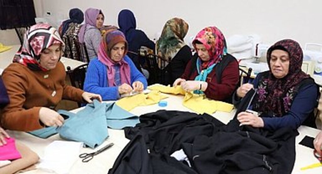 NECATTİN DEMİRTAŞ: KADINLARIMIZIN EL EMEKLERİNE DESTEK OLACAĞIZ