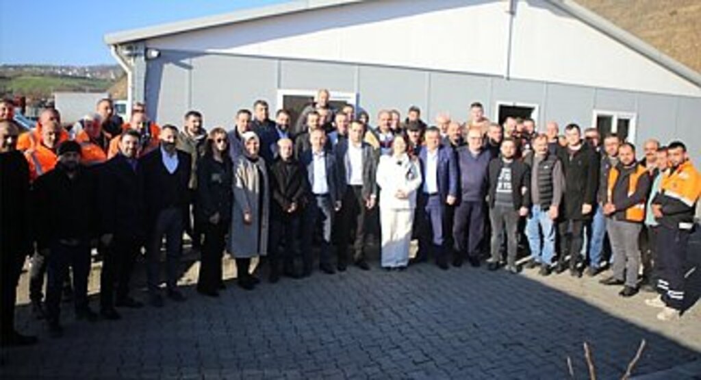 ÖZLEM MARAŞ: BAŞARI EKİP İŞİDİR