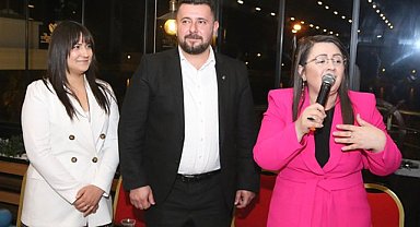 ÖZLEM MARAŞ: TEK ÇARE AK PARTİ