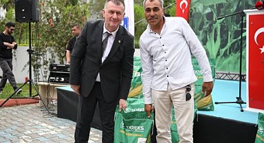 Büyükşehir’den çiftçilere silajlık mısır desteği
