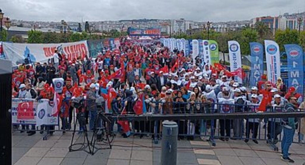 Memur-Sen'e Bağlı Sendikalar 1 Mayıs İçin Samsun'da Buluştu
