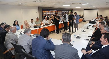 Ak Parti Çarşamba Bağımsız Belediye Başkanı Hüseyin Dündar'a Kapıları Kapattı