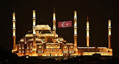 90 Bin Camide Selalar Okunacak