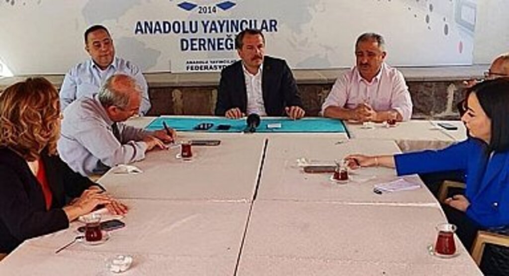 Memur-Sen zamlı maaşları beğenmedi