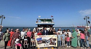 Özel eğitim ve rehabilitasyon öğrencileri Samsun'u geziyor