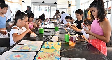 SAMSUN'DA ÇOCUKLAR SANAT DOLU BİR YAZ TATİLİ GEÇİRİYOR